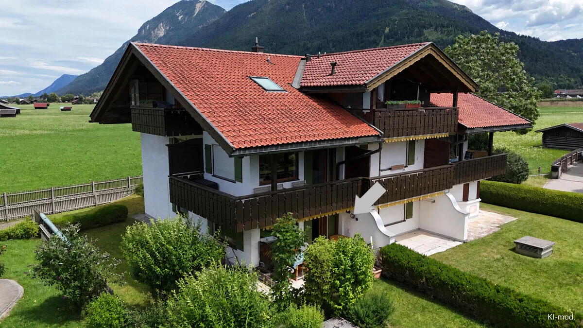 Eigener Garten, Wiesen vor der Tür – und Zentrum von Garmisch nur wenige Gehminuten entfernt